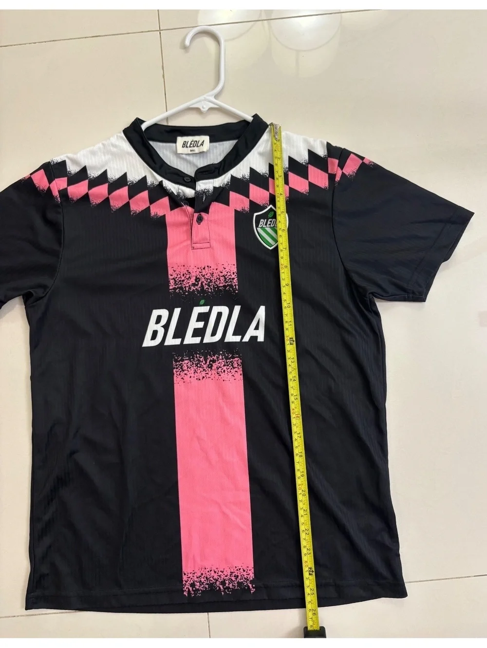 Bled LA Small Black and Pink Short Sleeve Soccer Jersey